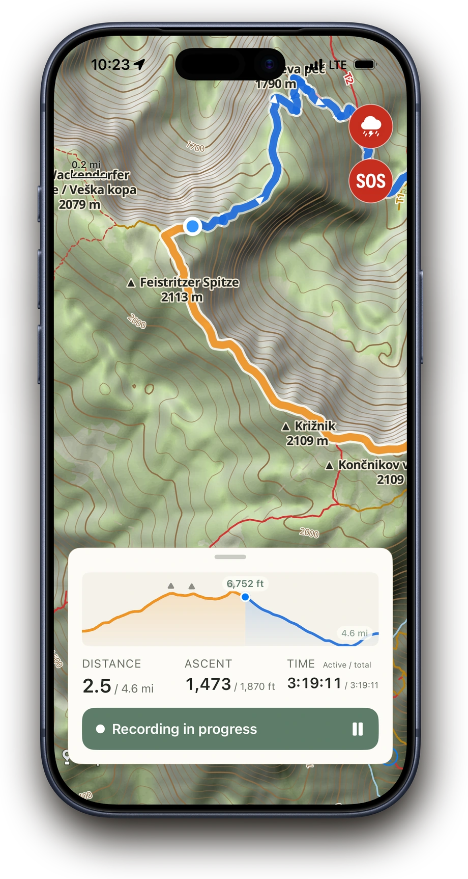Above recording a hike: orange track behind, blue ahead, a position dot on the trail and the elevation profile open at 4.2 of 8.4 km